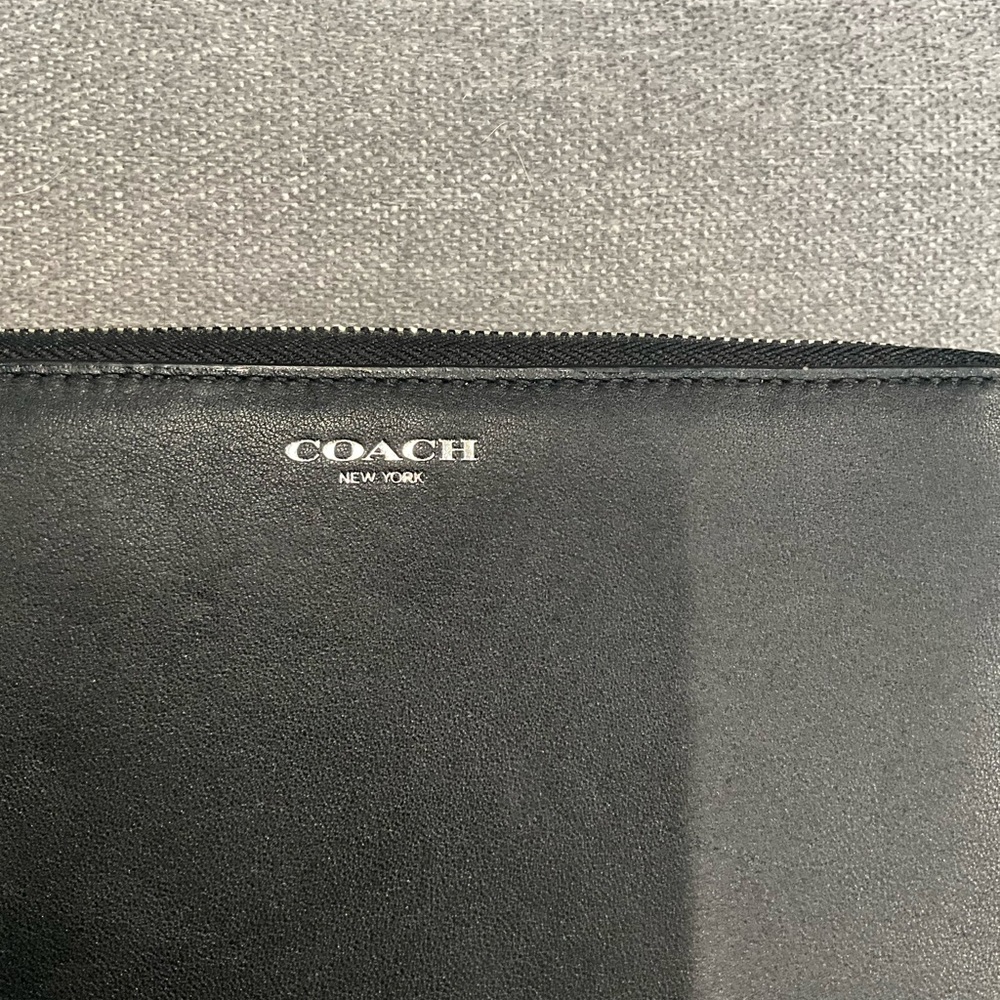 Coach Black Leather Wallet with Zipper Closure